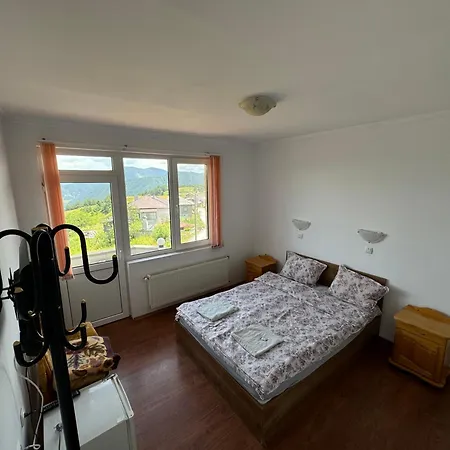 Guest House Chala