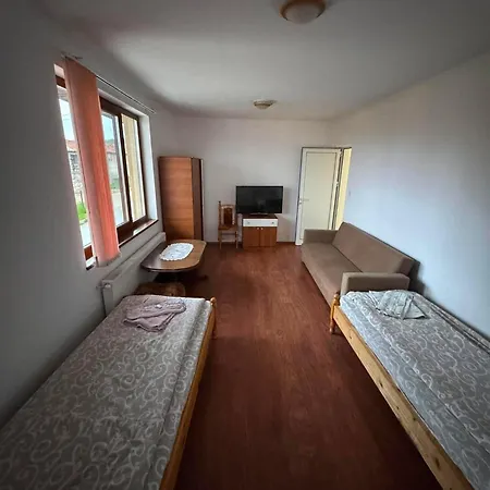 Pensjonat Guest House Chala 3*